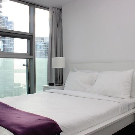 Atlas Suites- Furnished Apartments-College Street, Toronto Kültér fotó