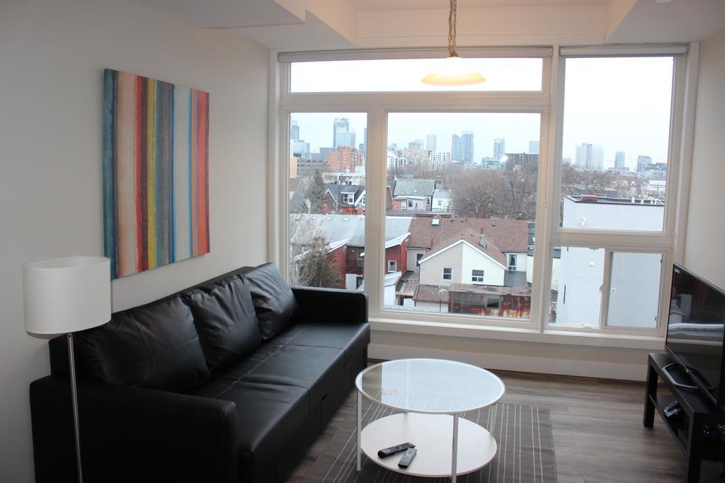Atlas Suites- Furnished Apartments-College Street, Toronto Kültér fotó