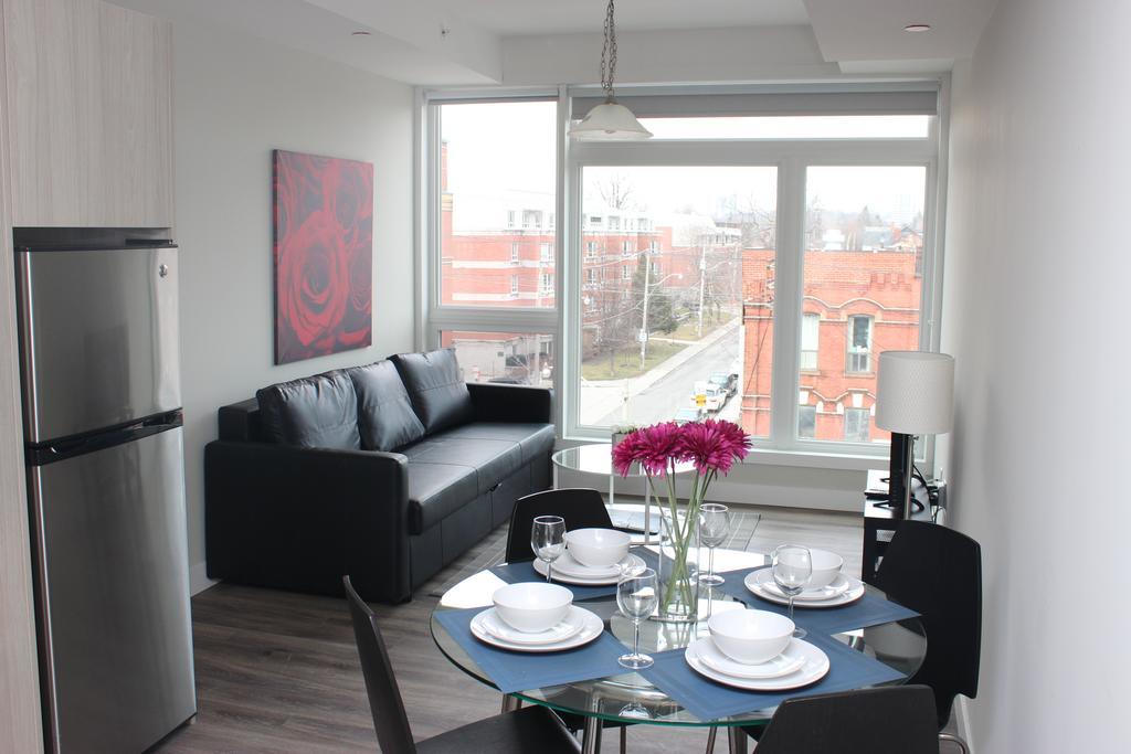Atlas Suites- Furnished Apartments-College Street, Toronto Kültér fotó