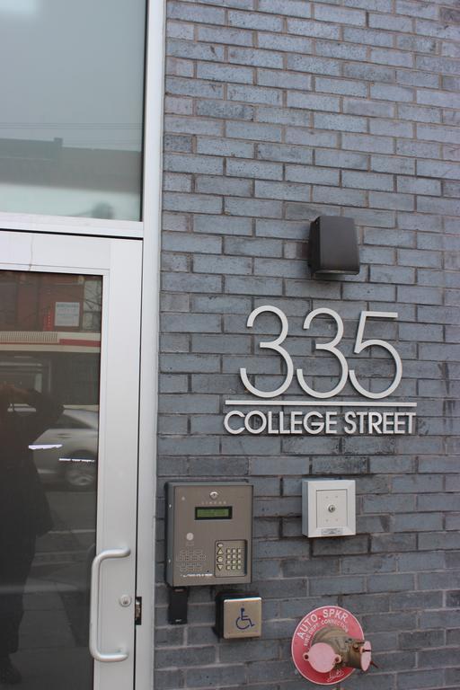 Atlas Suites- Furnished Apartments-College Street, Toronto Kültér fotó