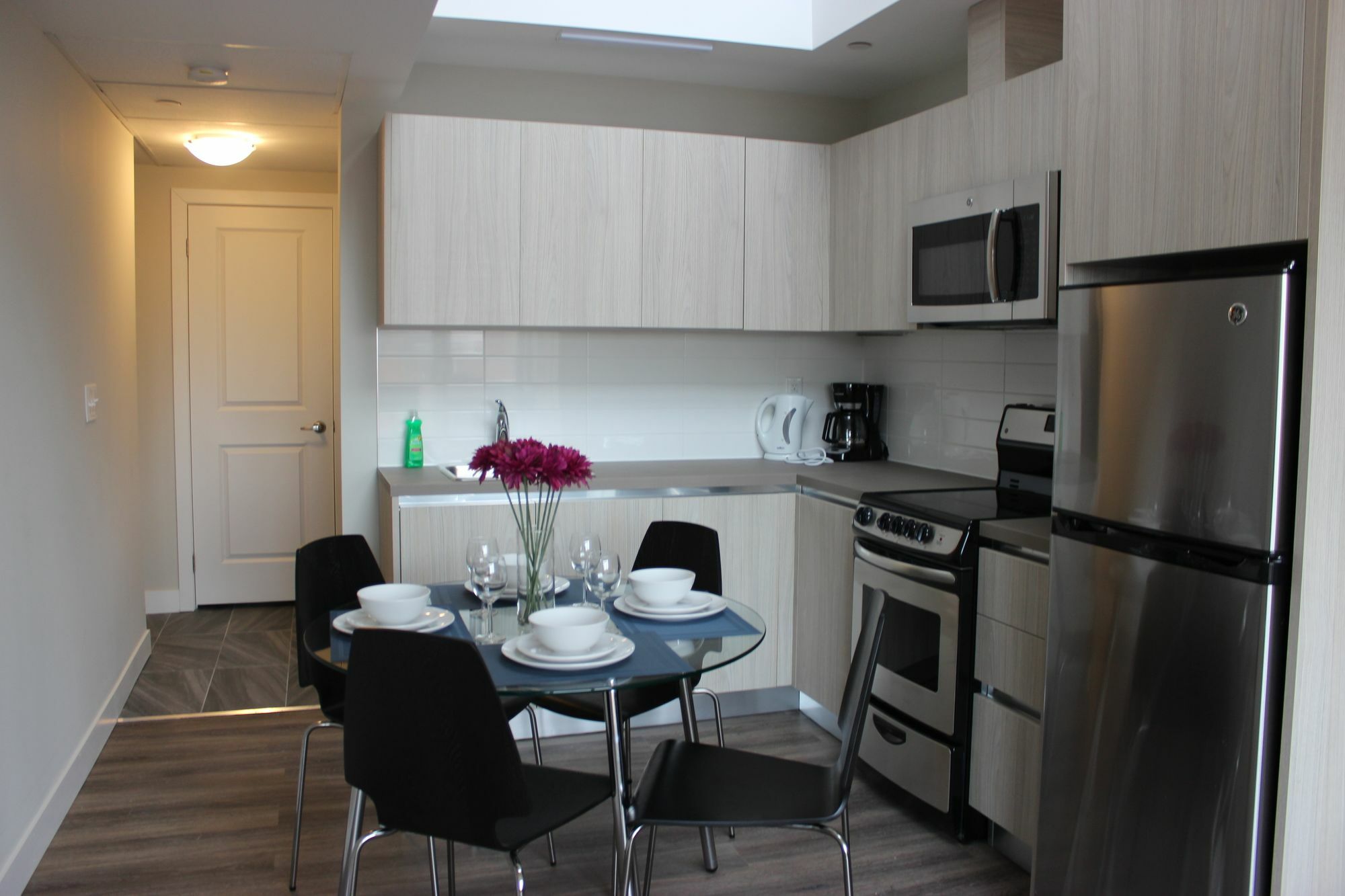 Atlas Suites- Furnished Apartments-College Street, Toronto Kültér fotó